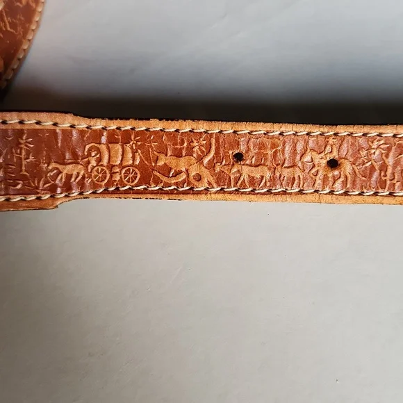 Vintage Tooled Genuine Leather Belt - Picture 2 of 7